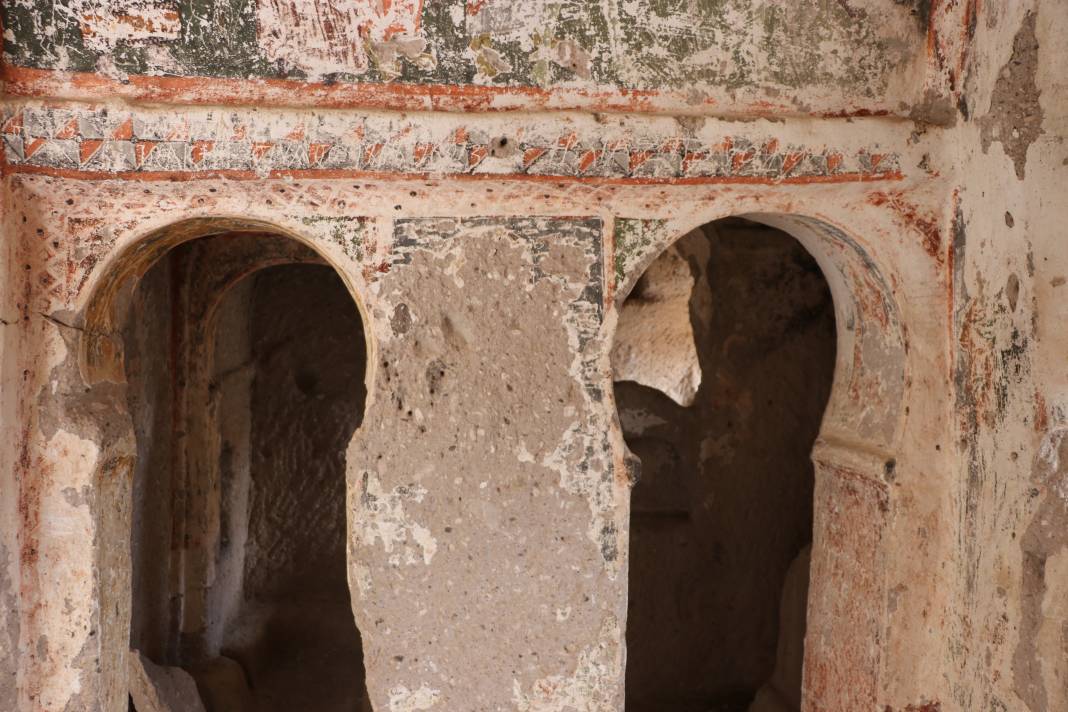 Kapadokya'nın giriş kapısı olarak bilinen vadideki tarihi kilisenin hali içler acısı! Bu hale getirmişler 15